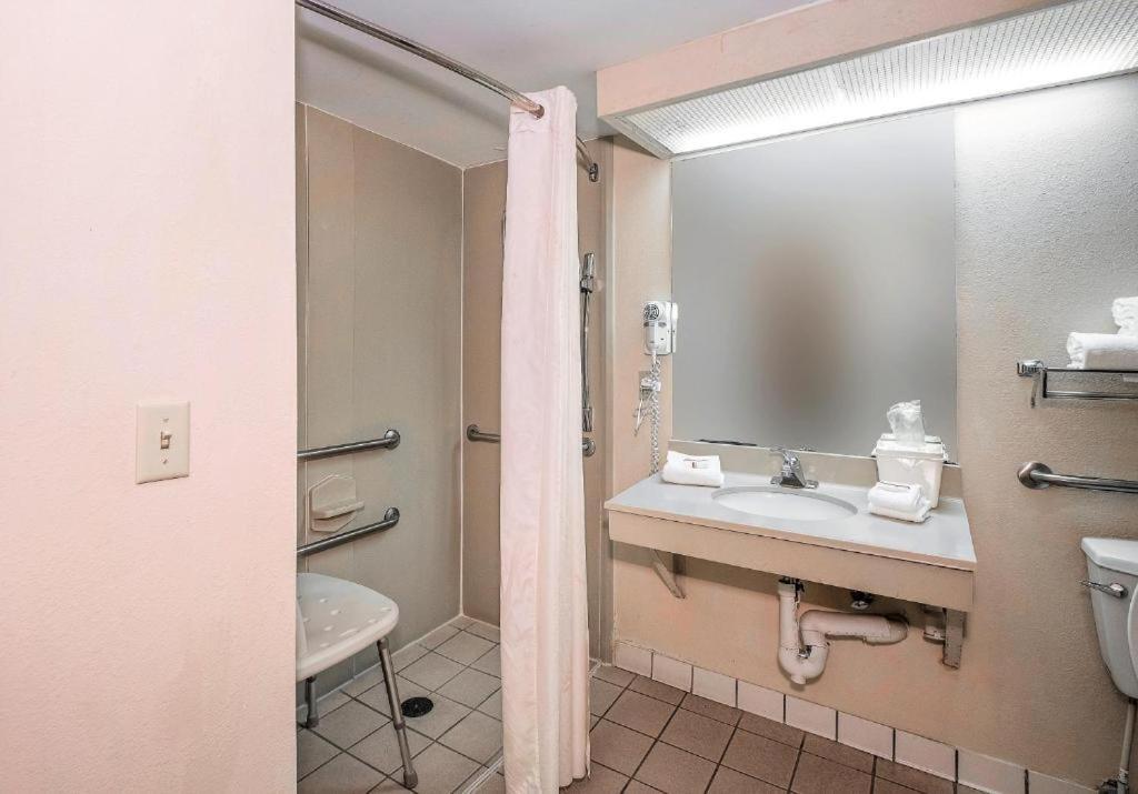 My Home & Suites Madison Ga Extérieur photo